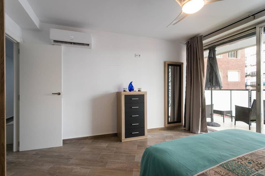 Espacioso Y Centrico Piso Con Zona Chill-Out Alicante Eksteriør bilde